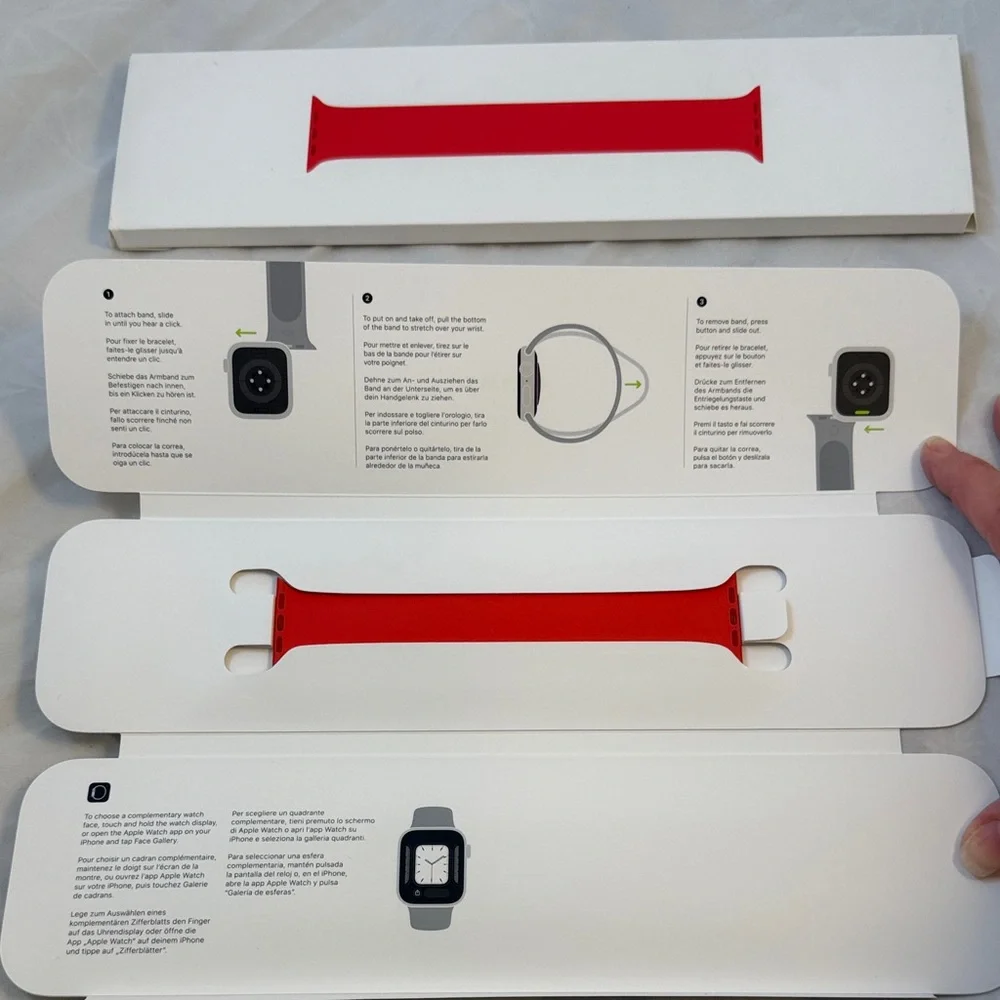 Apple Red Solo Loop Wristband 40mm 6